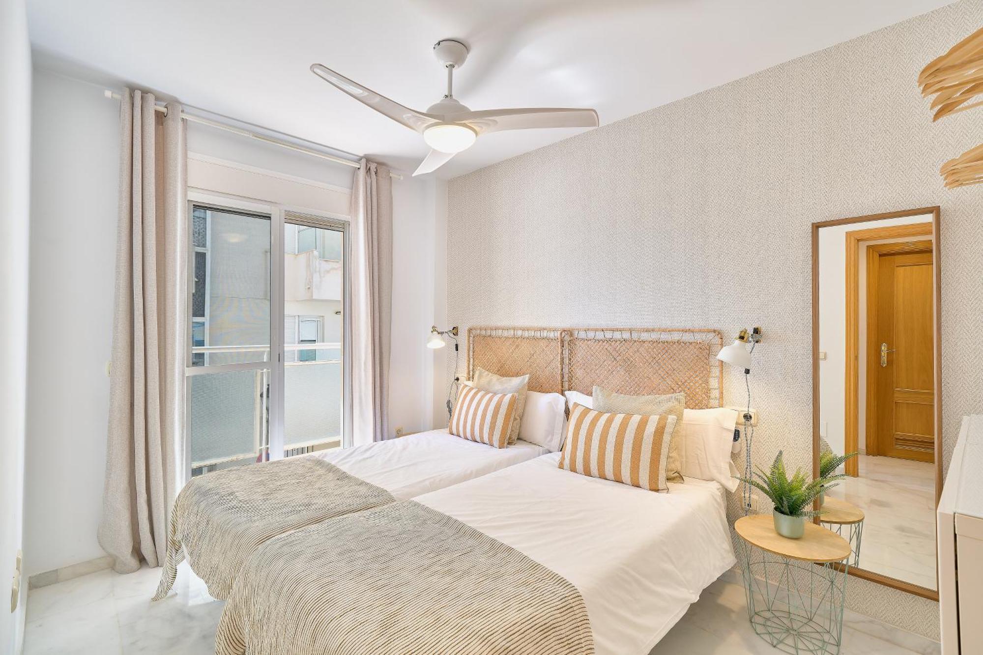 Fuengirola Beach Apartment By Stay Belonio Ngoại thất bức ảnh