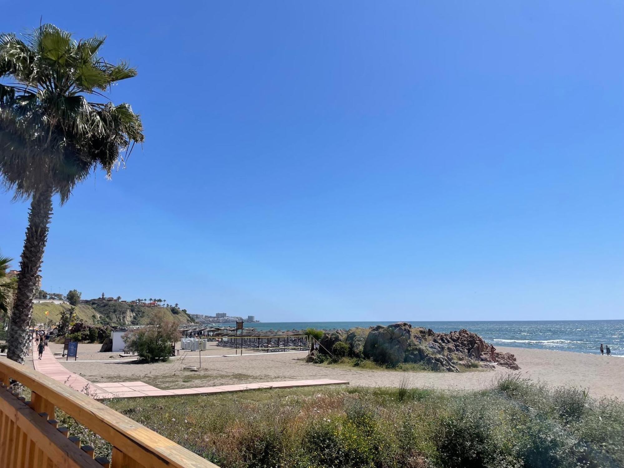 Fuengirola Beach Apartment By Stay Belonio Ngoại thất bức ảnh